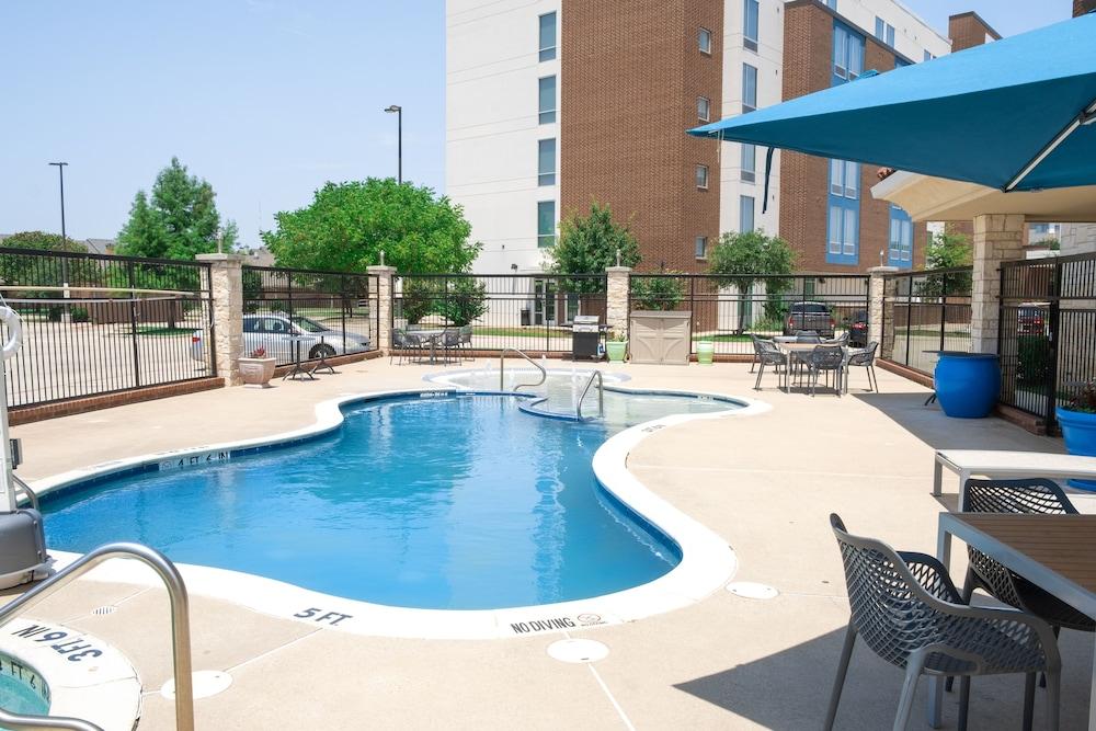 Hampton Inn And Suites Dallas/Lewisville-Vista Ridge Mall Eksteriør billede